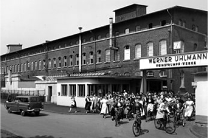 История - 1958 Чулочно-носочные изделия FALKE